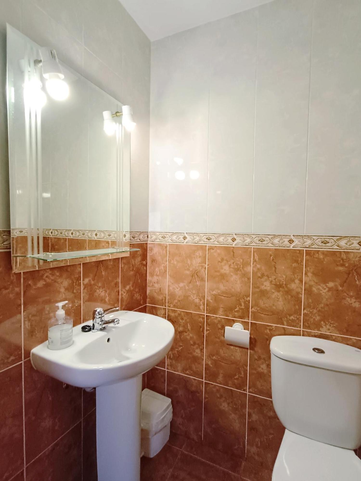 Casa Raspa, Baterna  Luaran gambar